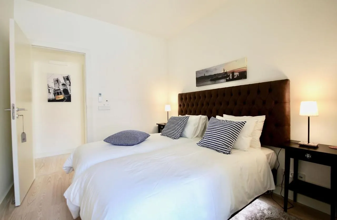 Luxury Apartment By Myplaceforyou, Very Quiet, Close To Time Out Market Lisbona 0*,